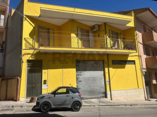 Villa Indipendente in vendita a Ragusa, Sicilia