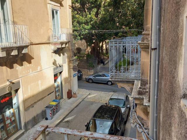 Villa Indipendente in vendita a Ragusa Ibla, Ragusa