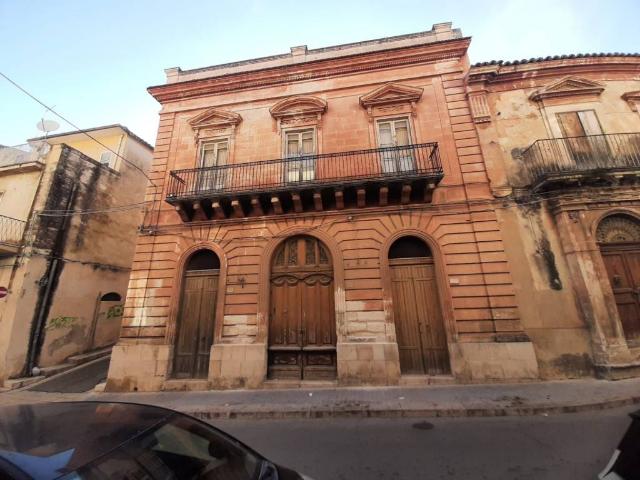 Villa Indipendente in vendita a Ragusa Ibla, Ragusa
