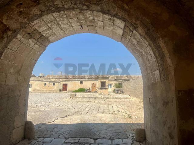 Villa Indipendente in vendita a Ragusa, Sicilia