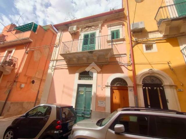 Villa Indipendente in vendita a Ragusa Ibla, Ragusa