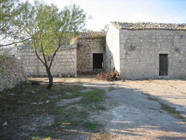Villa Indipendente in vendita a Ragusa, Sicilia