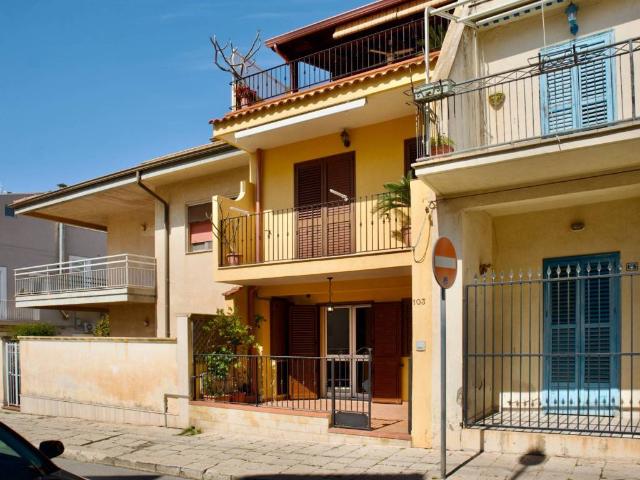 Villa Indipendente in vendita a Ragusa, Sicilia