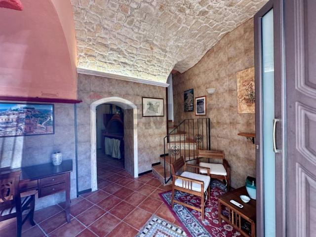 Villa Indipendente in vendita a Ragusa Ibla, Ragusa
