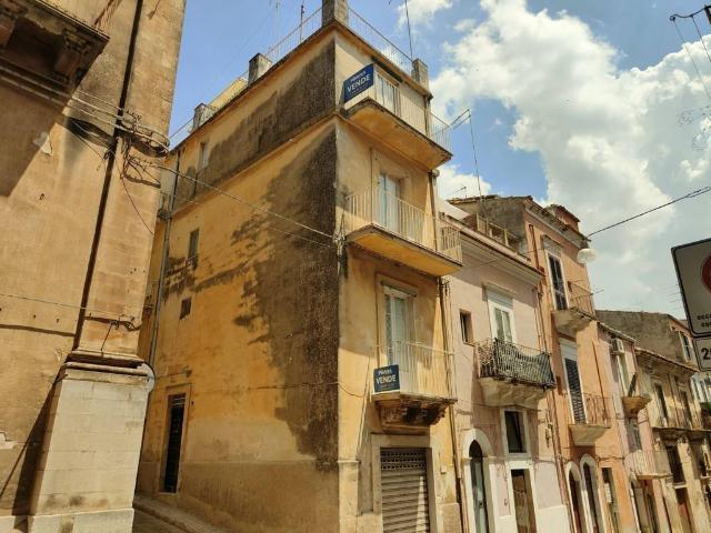 Villa Indipendente in vendita a Ragusa Ibla, Ragusa