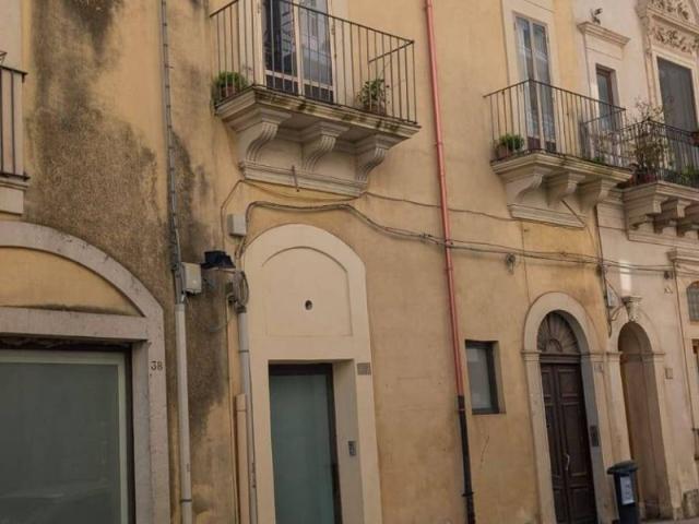 Villa Indipendente in vendita a Cappuccini, Ragusa