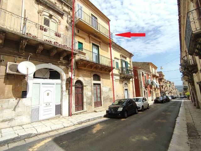 Villa Indipendente in vendita a Cappuccini, Ragusa