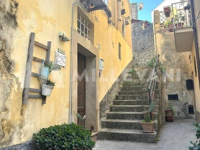Villa Indipendente in vendita a Ragusa Ibla, Ragusa