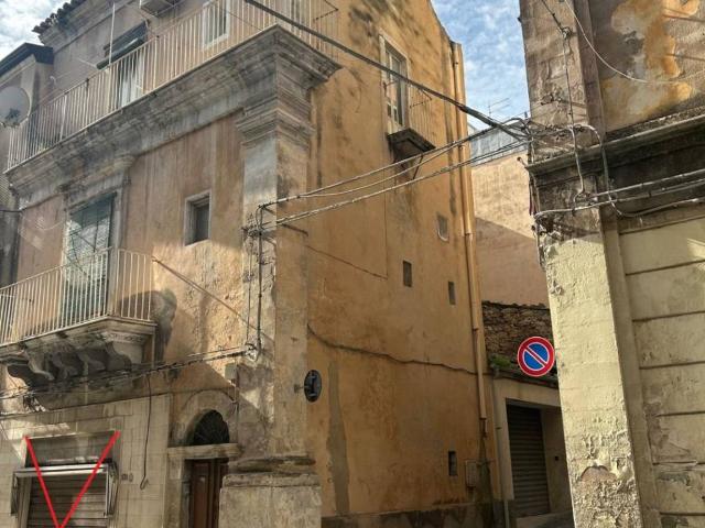 Villa Indipendente in vendita a Ragusa Ibla, Ragusa