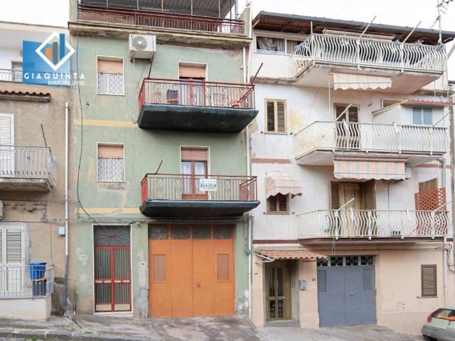 Villa Indipendente in vendita a Ramacca, Sicilia