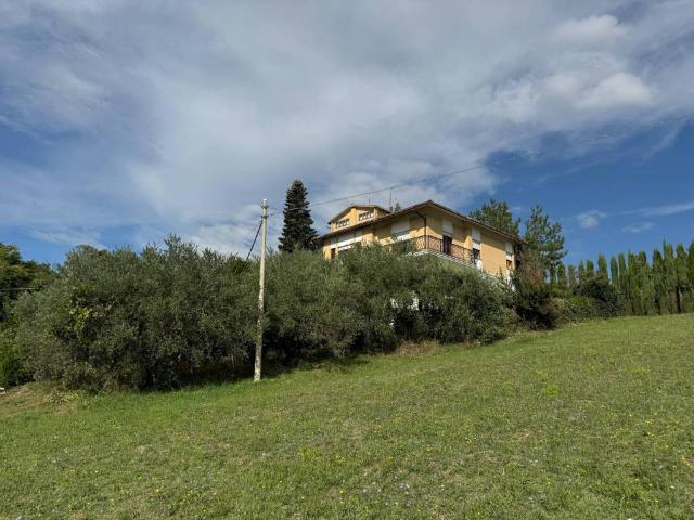 Villa Indipendente in vendita a Marche, Fermo