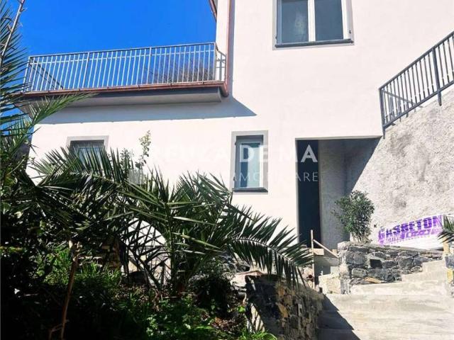 Villa Indipendente in vendita a Rapallo, Liguria