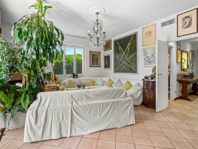 Villa Indipendente in vendita a Le rocche di Santa Maria, Rapallo