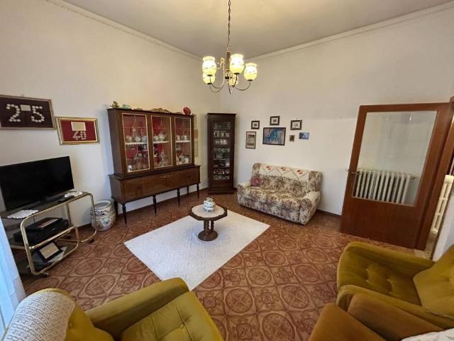 Villa Indipendente in vendita a Rapolano Terme, Toscana