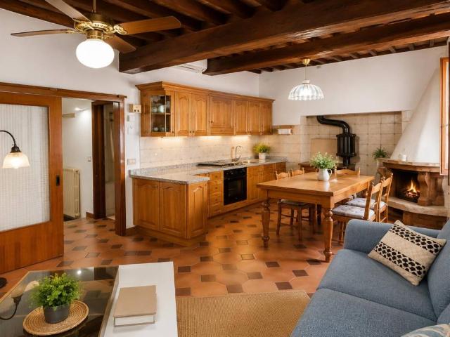 Villa Indipendente in vendita a Rapolano Terme, Toscana