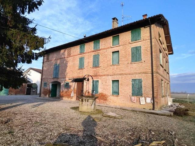 Villa Indipendente in vendita a Unione dei comuni del Sorbara, Ravarino
