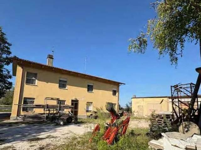 Villa Indipendente in vendita a Ravenna, Reggio Emilia
