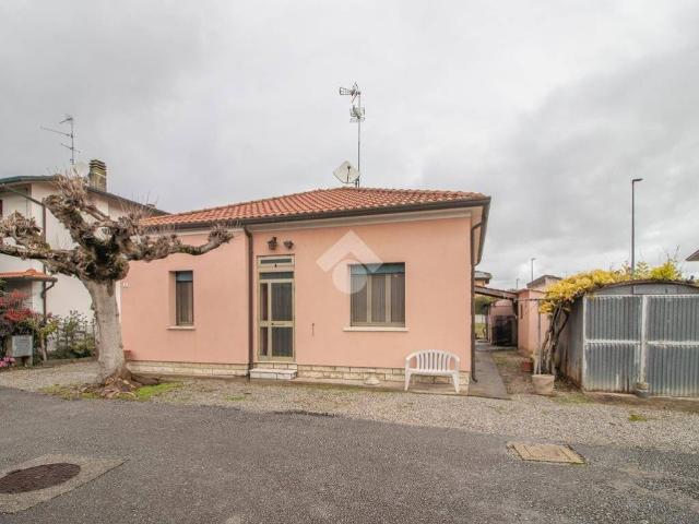 Villa Indipendente in vendita a Santo Stefano, Ravenna