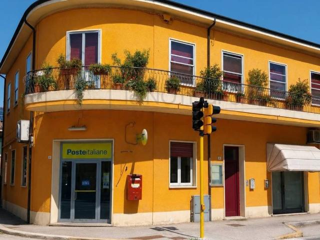 Villa Indipendente in vendita a Ravenna, Reggio Emilia