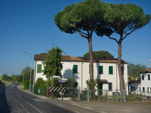 Villa Indipendente in vendita a Ravenna, Reggio Emilia