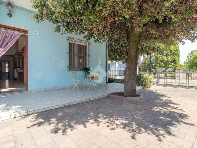 Villa Indipendente in vendita a Castiglione di Ravenna, Ravenna