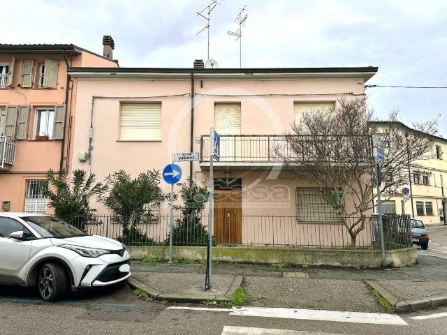 Villa Indipendente in vendita a Corso Nord, Ravenna