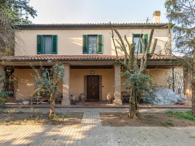 Villa Indipendente in vendita a Unione dei comuni della Bassa Romagna, Bagnacavallo