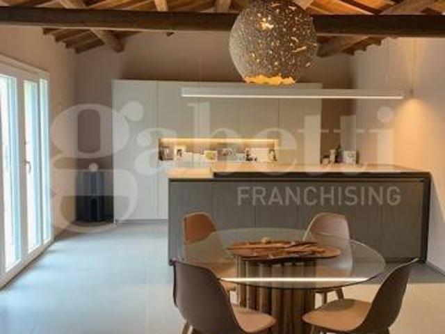 Villa Indipendente in vendita a Ravenna, Reggio Emilia