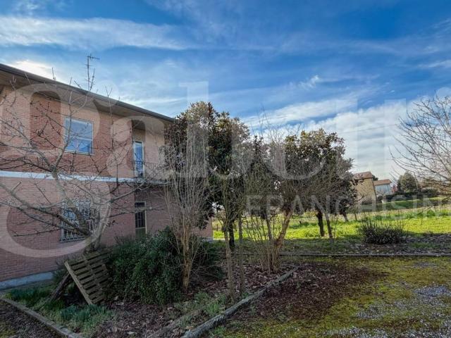 Villa Indipendente in vendita a Ravenna, Reggio Emilia