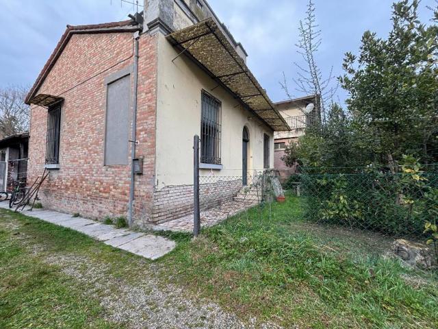 Villa Indipendente in vendita a Ravenna, Reggio Emilia