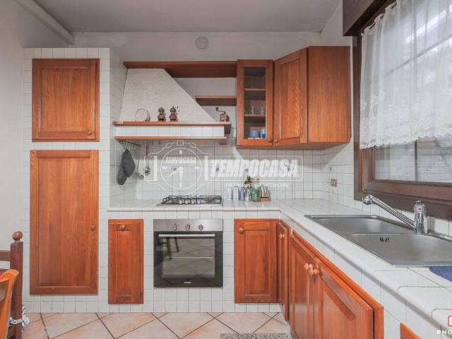 Villa Indipendente in vendita a Ravenna, Reggio Emilia