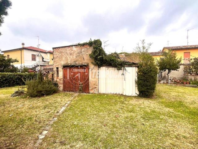 Villa Indipendente in vendita a Ravenna, Reggio Emilia