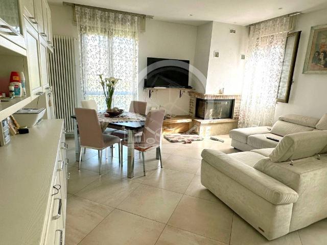 Villa Indipendente in vendita a Ponte Nuovo, Ravenna
