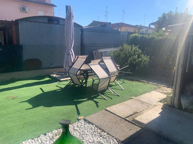 Villa Indipendente in vendita a Ravenna, Reggio Emilia