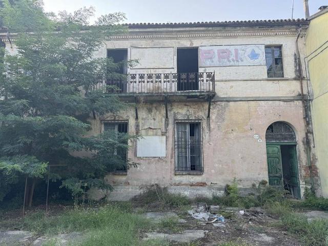 Villa Indipendente in vendita a Ravenna, Reggio Emilia