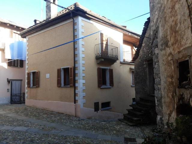 Villa Indipendente in vendita a Piemonte, Verbano-cusio-ossola