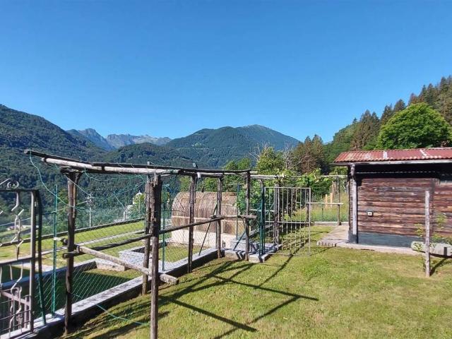 Villa Indipendente in vendita a Piemonte, Verbano-cusio-ossola