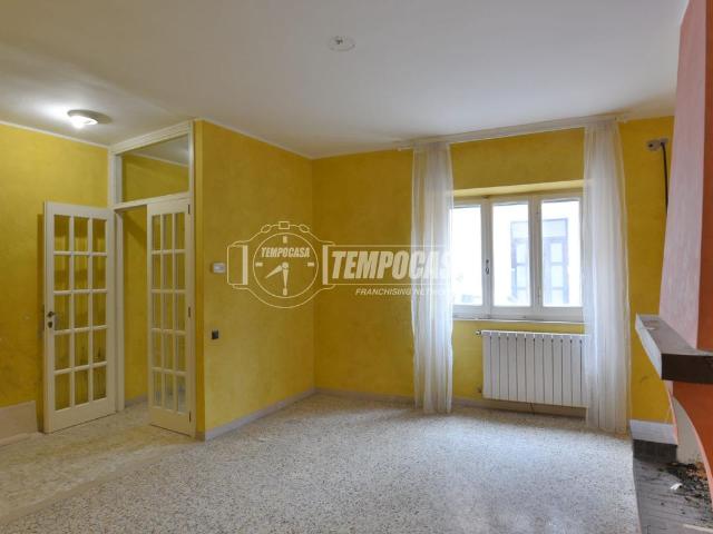 Villa Indipendente in vendita a Castelnuovo, Marche