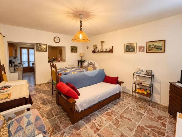 Villa Indipendente in vendita a Refrancore, Asti