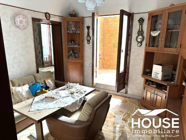 Villa Indipendente in vendita a Regalbuto, Sicilia