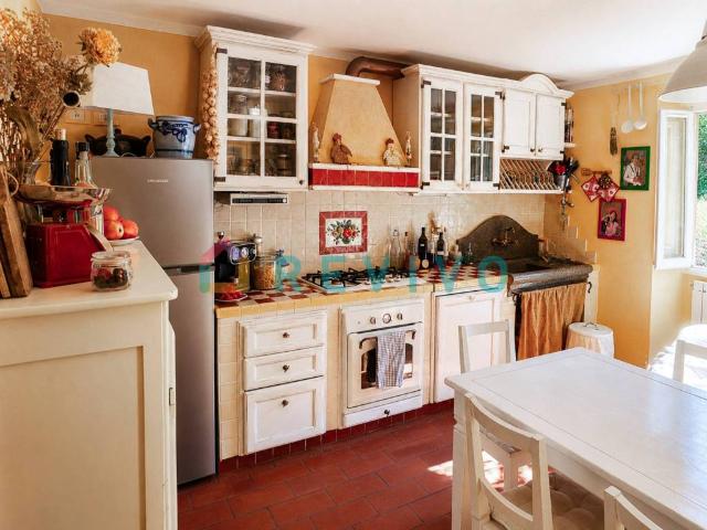 Villa Indipendente in vendita a Unione di Comuni Valdarno e Valdisieve, Reggello