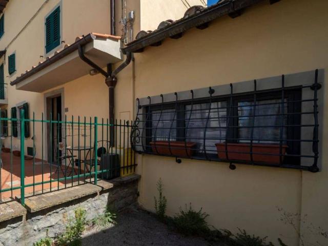 Villa Indipendente in vendita a Unione di Comuni Valdarno e Valdisieve, Reggello
