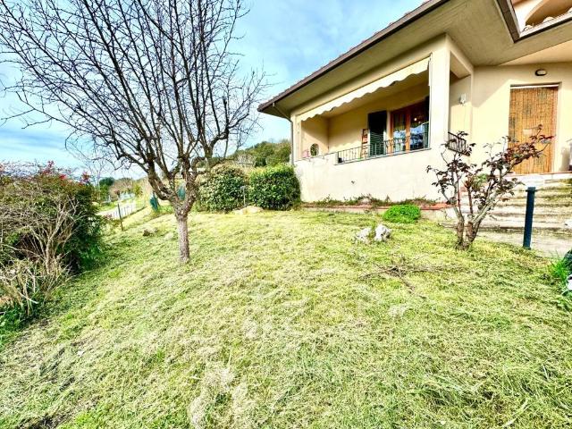 Villa Indipendente in vendita a Unione di Comuni Valdarno e Valdisieve, Reggello