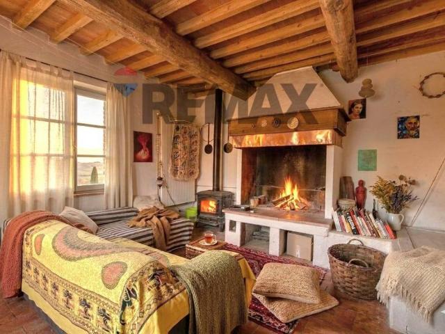Villa Indipendente in vendita a Unione di Comuni Valdarno e Valdisieve, Reggello