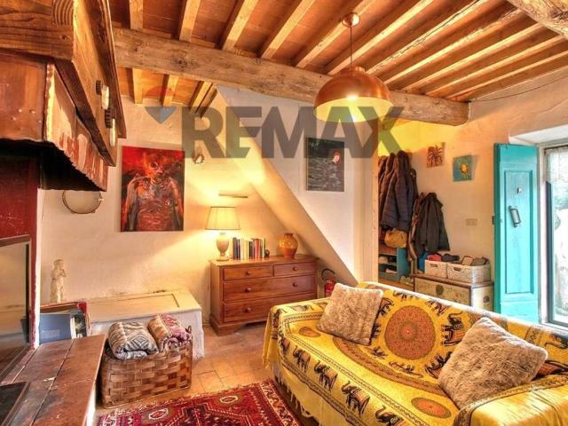Villa Indipendente in vendita a Reggello, Firenze