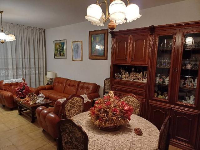 Villa Indipendente in vendita a Unione di Comuni Valdarno e Valdisieve, Reggello
