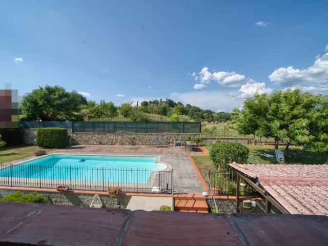 Villa Indipendente in vendita a Unione di Comuni Valdarno e Valdisieve, Reggello