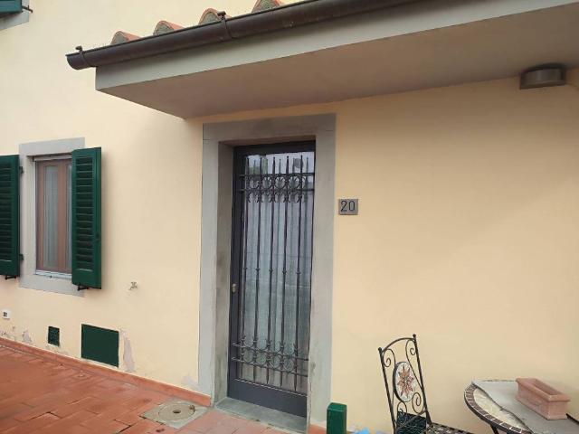 Villa Indipendente in vendita a Unione di Comuni Valdarno e Valdisieve, Reggello