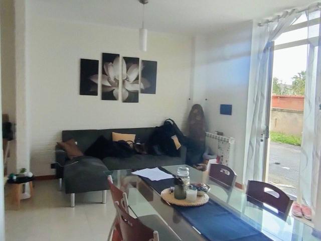 Villa Indipendente in vendita a San Giovanni, Calabria