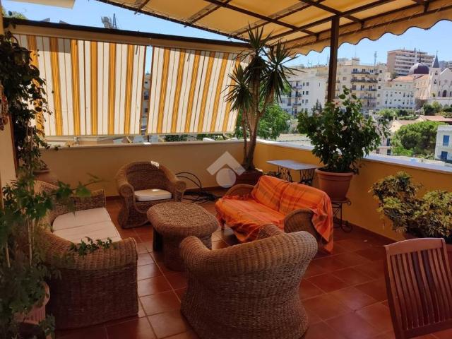 Villa Indipendente in vendita a Calabria, Reggio Calabria